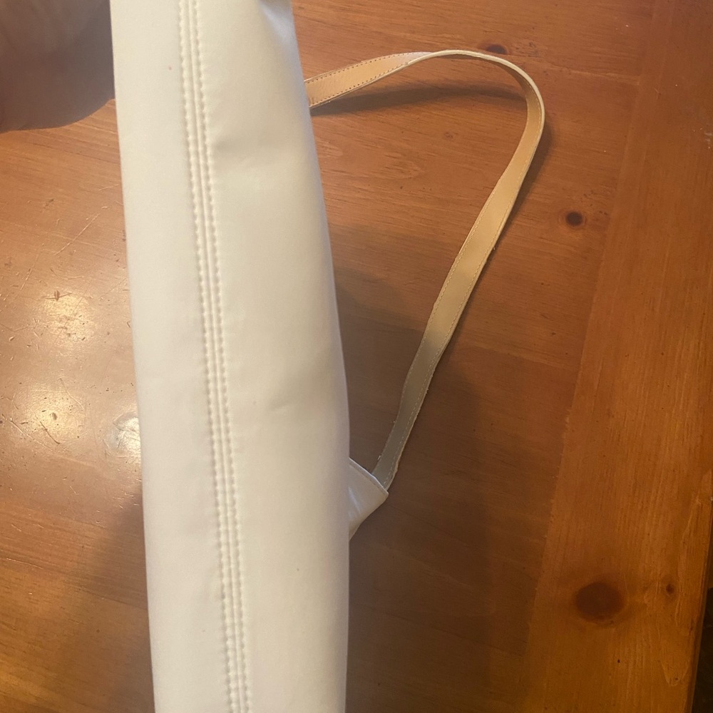 Lauren Ralph Lauren medium Nylon White w/ leather strap Shoulder Bag - Picture 12 of 12